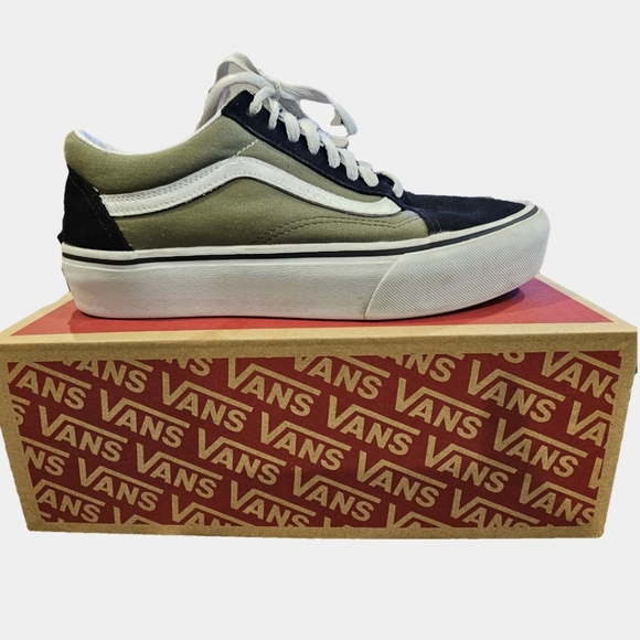 Vans Shoes - Vans Old Skool Platform Grape Leaf Low Top Sneakers Size 9.5 Womens 8 Mens